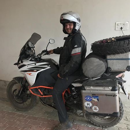 Lummj Guest House Motihari Экстерьер фото